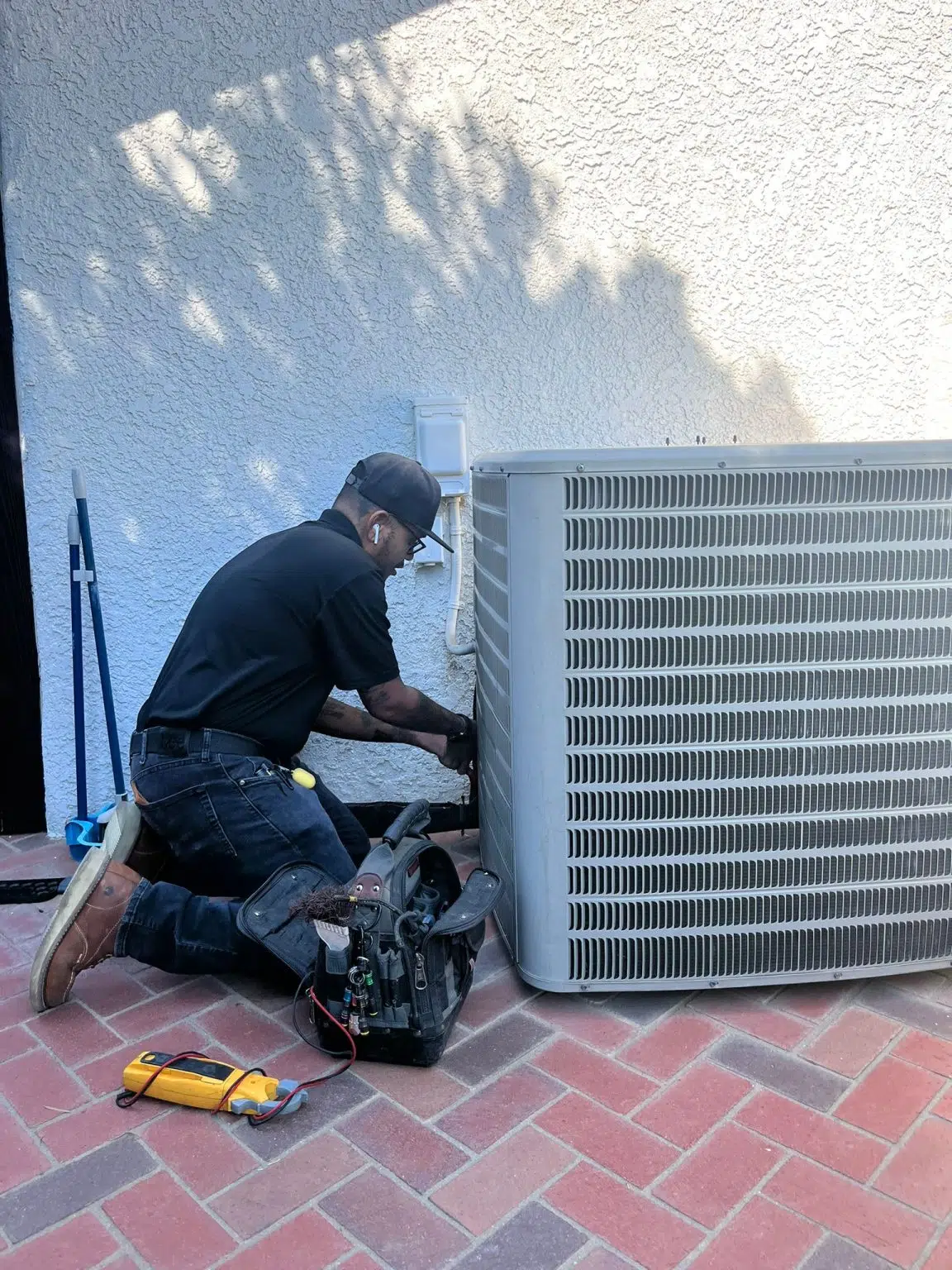 AC Tune-Up and condenser system maintenance in Woodland Hills, CA