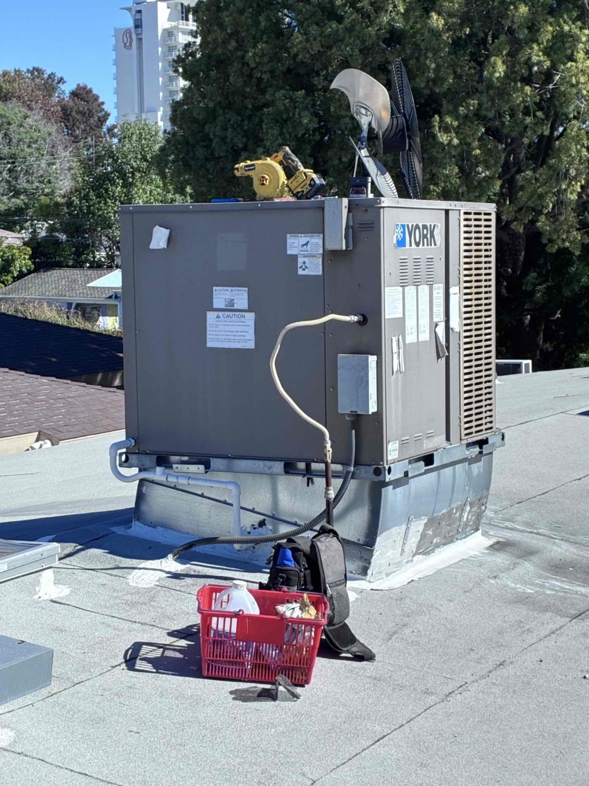 Rooftop unit maintenance and AC Tune-Up in Sherman Oaks, CA